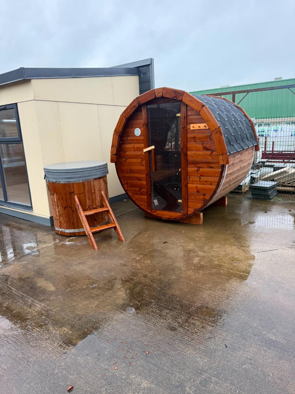 Wild Heat Saunas barrel sauna 18