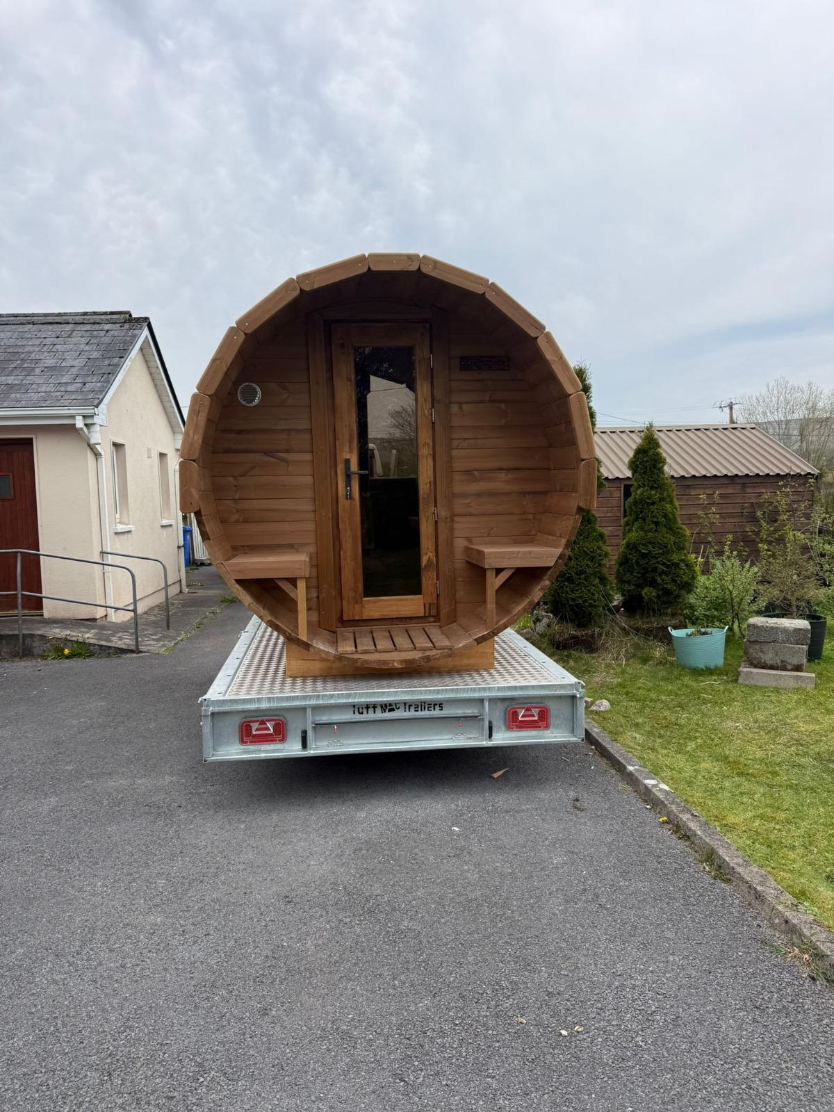 Wild Heat Saunas barrel sauna 42