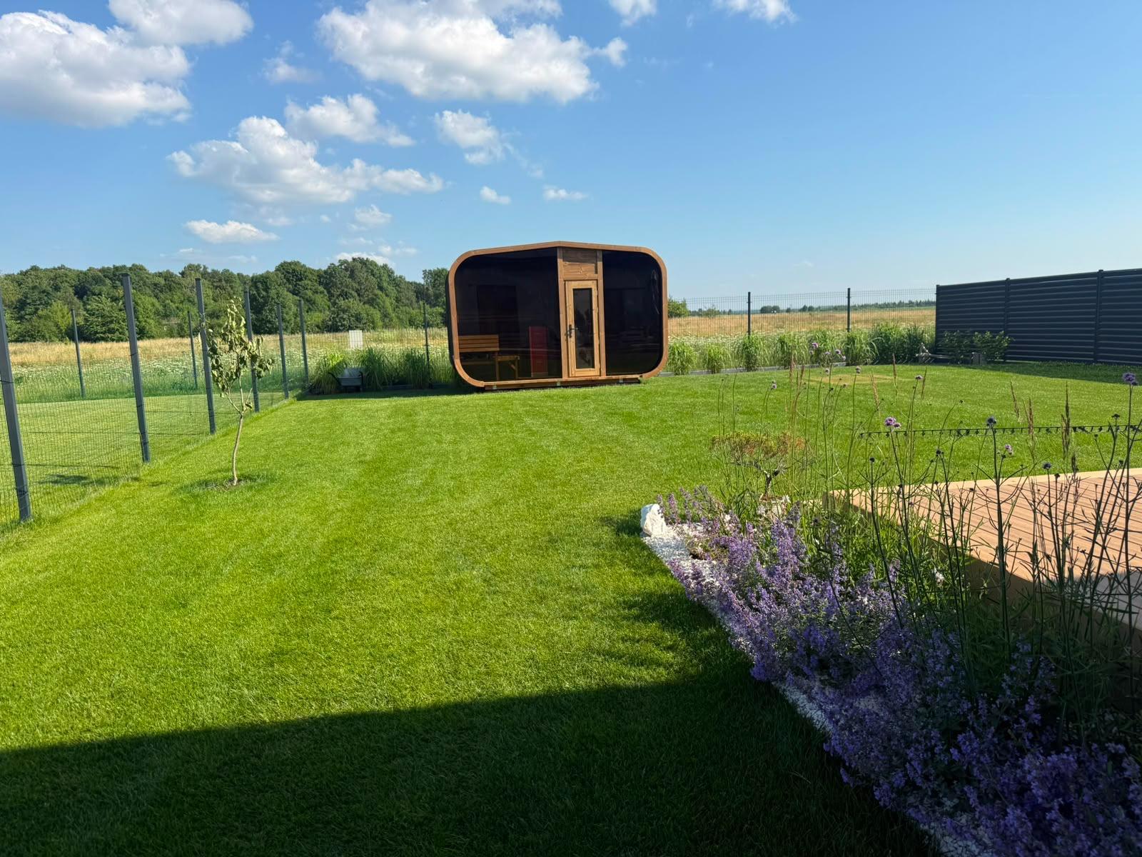 Cabin-style sauna 3